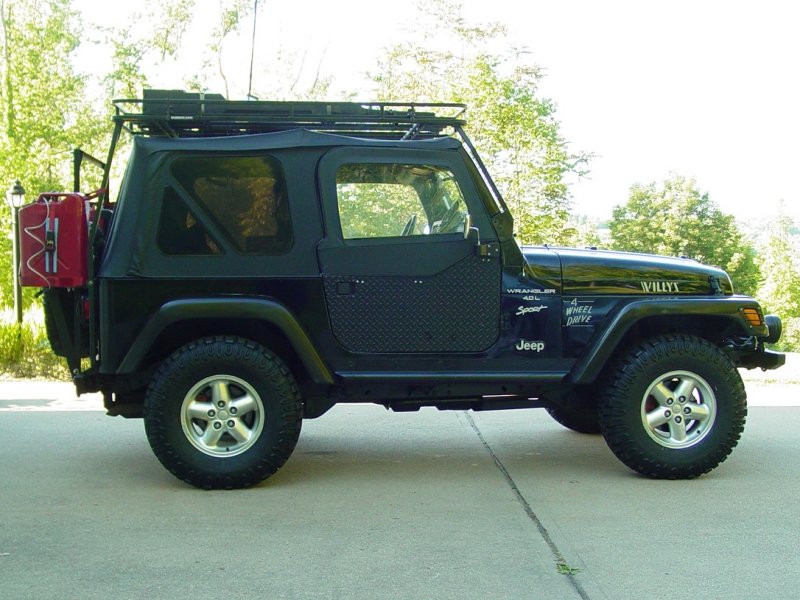 Soft Top and Gas Can Rack install
