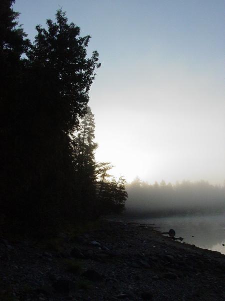 Daybreak on Round Pond